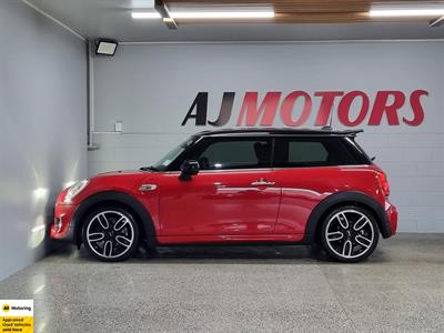 2016 Mini Cooper - Thumbnail