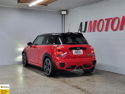 2016 Mini Cooper - Thumbnail