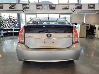 2012 Toyota Prius - Thumbnail