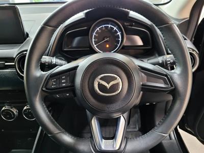 2017 Mazda Demio - Thumbnail