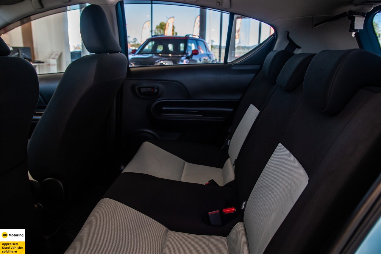 2013 Toyota Aqua