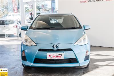 2013 Toyota Aqua - Thumbnail