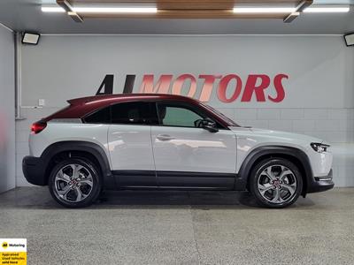 2021 Mazda MX-30 - Thumbnail