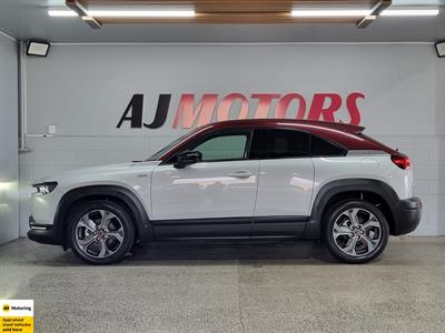 2021 Mazda MX-30 - Thumbnail