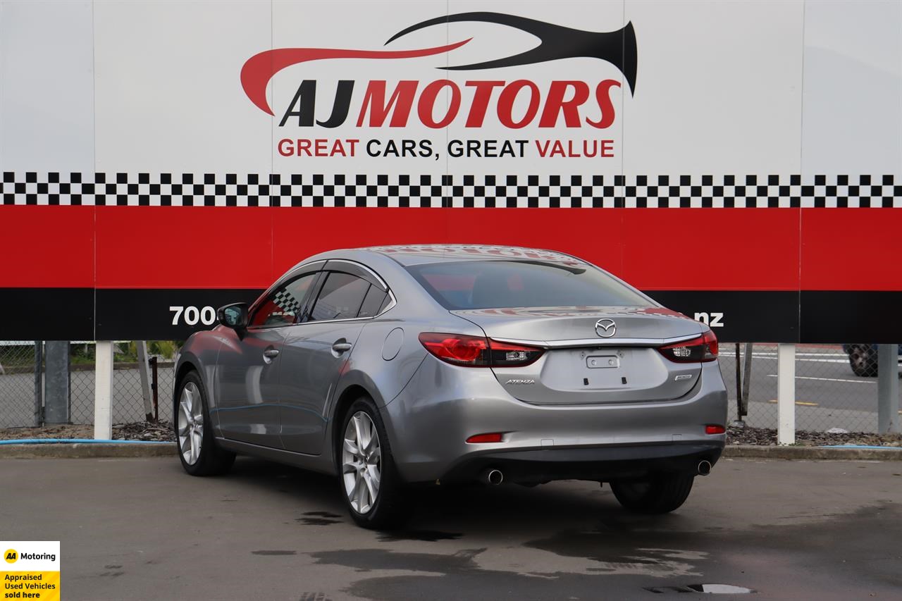 2013 Mazda Atenza