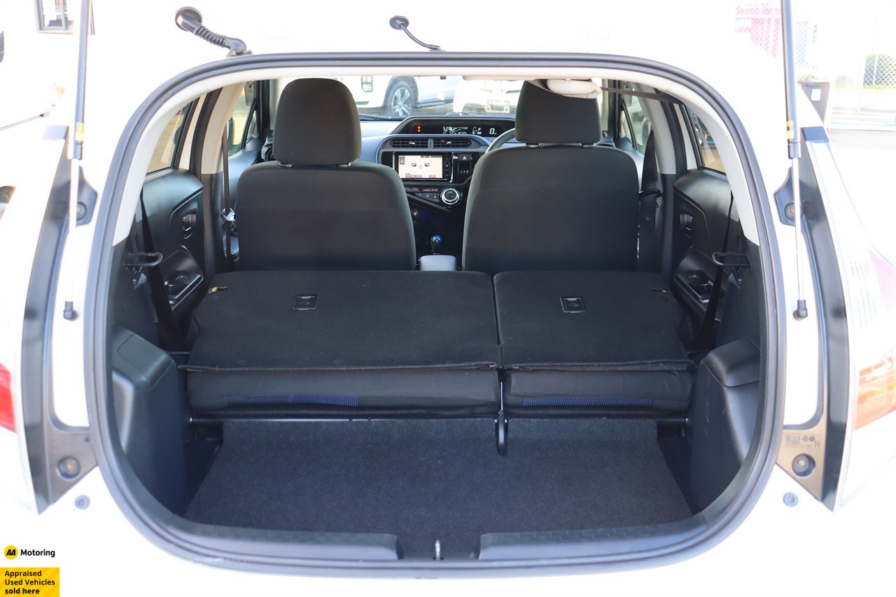 2015 Toyota Aqua