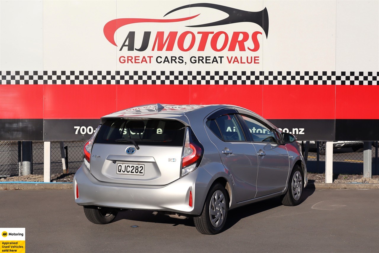 2017 Toyota Aqua