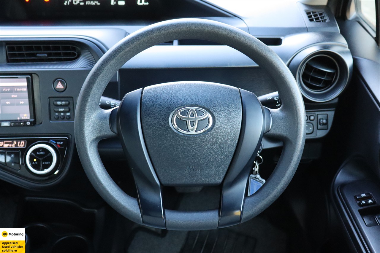 2017 Toyota Aqua