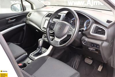 2015 Suzuki SX4 - Thumbnail