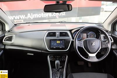 2015 Suzuki SX4 - Thumbnail