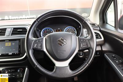 2015 Suzuki SX4 - Thumbnail