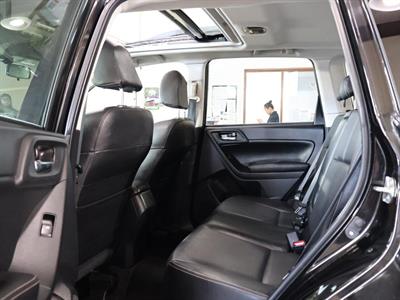 2014 Subaru Forester - Thumbnail