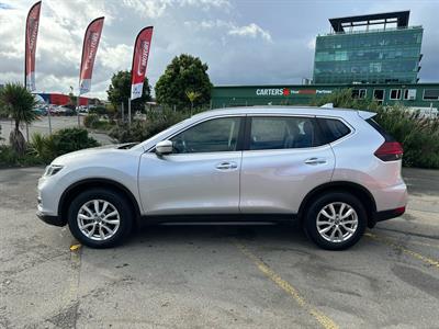 2022 Nissan X-Trail - Thumbnail