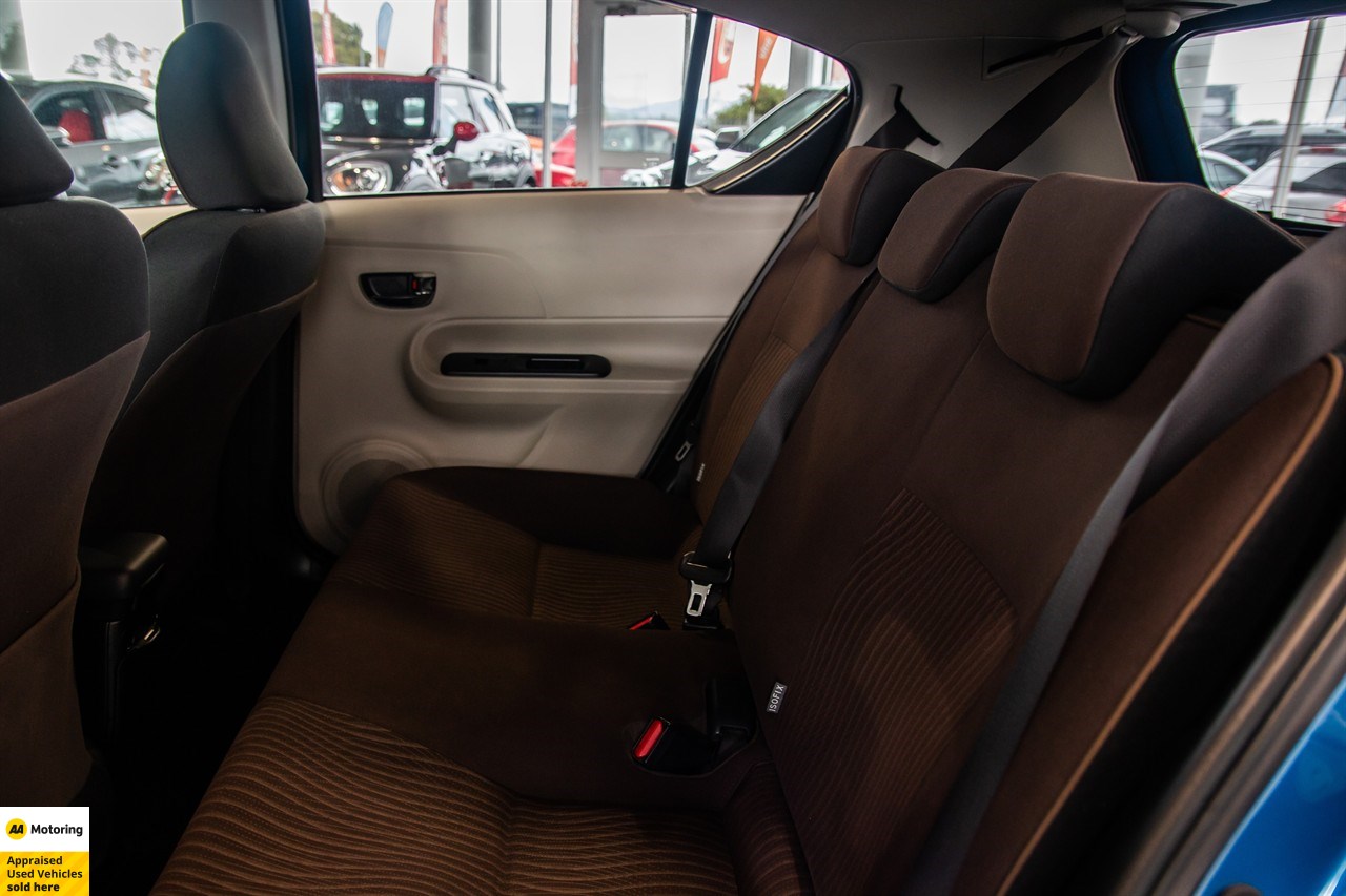 2012 Toyota Aqua