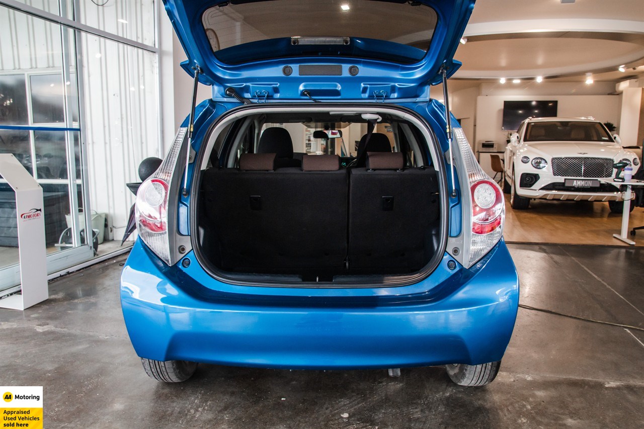 2012 Toyota Aqua