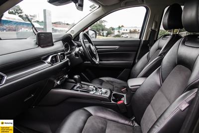 2022 Mazda CX-5 - Thumbnail
