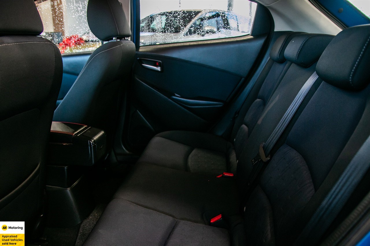2016 Mazda Demio