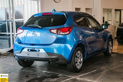 2016 Mazda Demio - Thumbnail