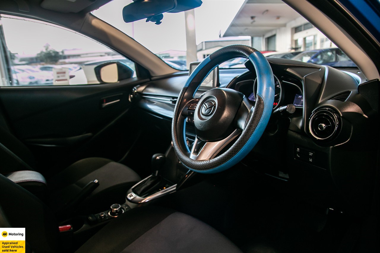 2016 Mazda Demio