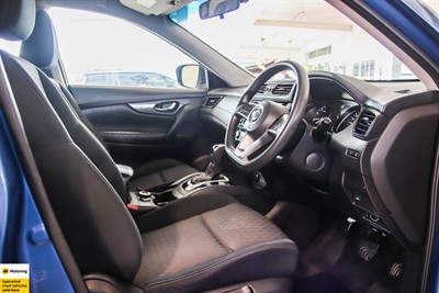 2022 Nissan X-Trail - Thumbnail