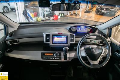2012 Honda Freed - Thumbnail