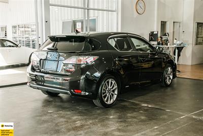 2012 Lexus CT200H - Thumbnail