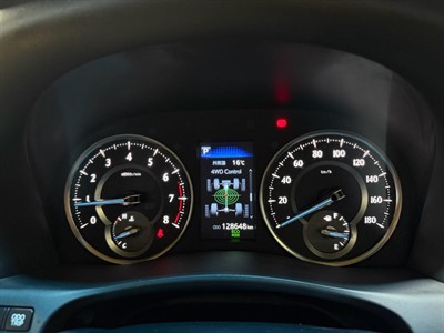 2023 Toyota Alphard - Thumbnail
