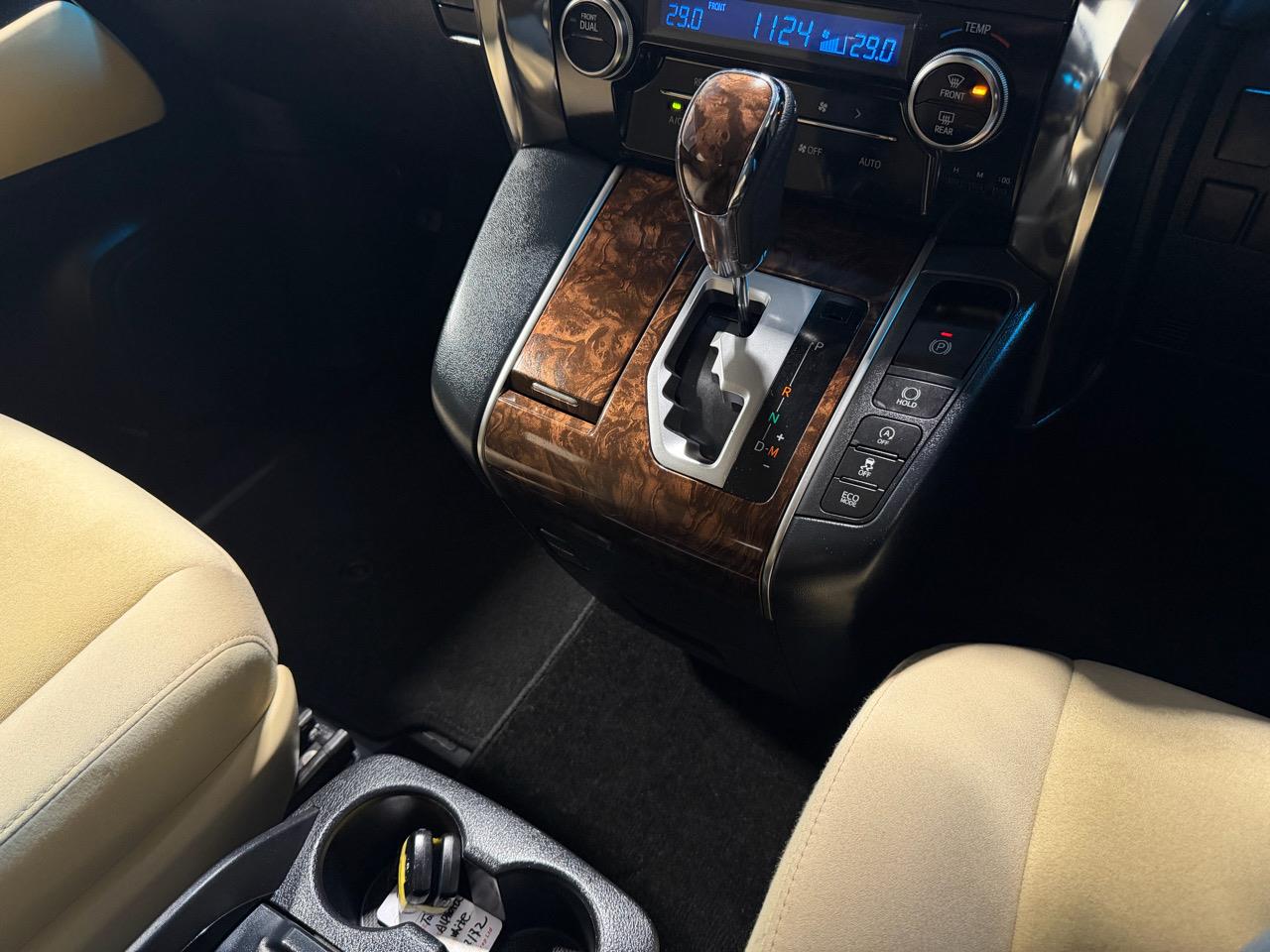 2023 Toyota Alphard