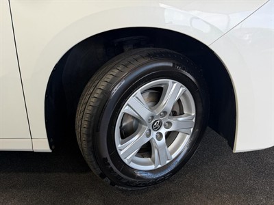 2023 Toyota Alphard - Thumbnail