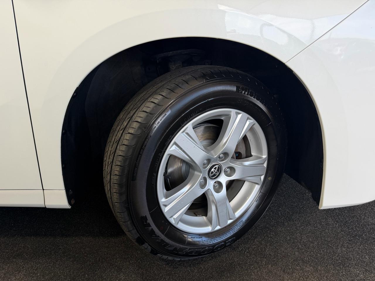 2023 Toyota Alphard