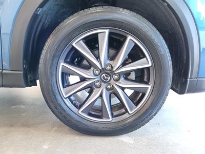 2021 Mazda CX-5 - Thumbnail