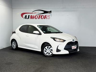 2020 Toyota Yaris - Thumbnail