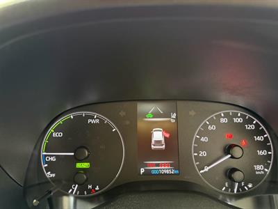 2020 Toyota Yaris - Thumbnail