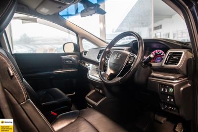 2014 Honda Odyssey - Thumbnail