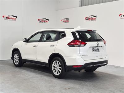 2022 Nissan X-Trail - Thumbnail