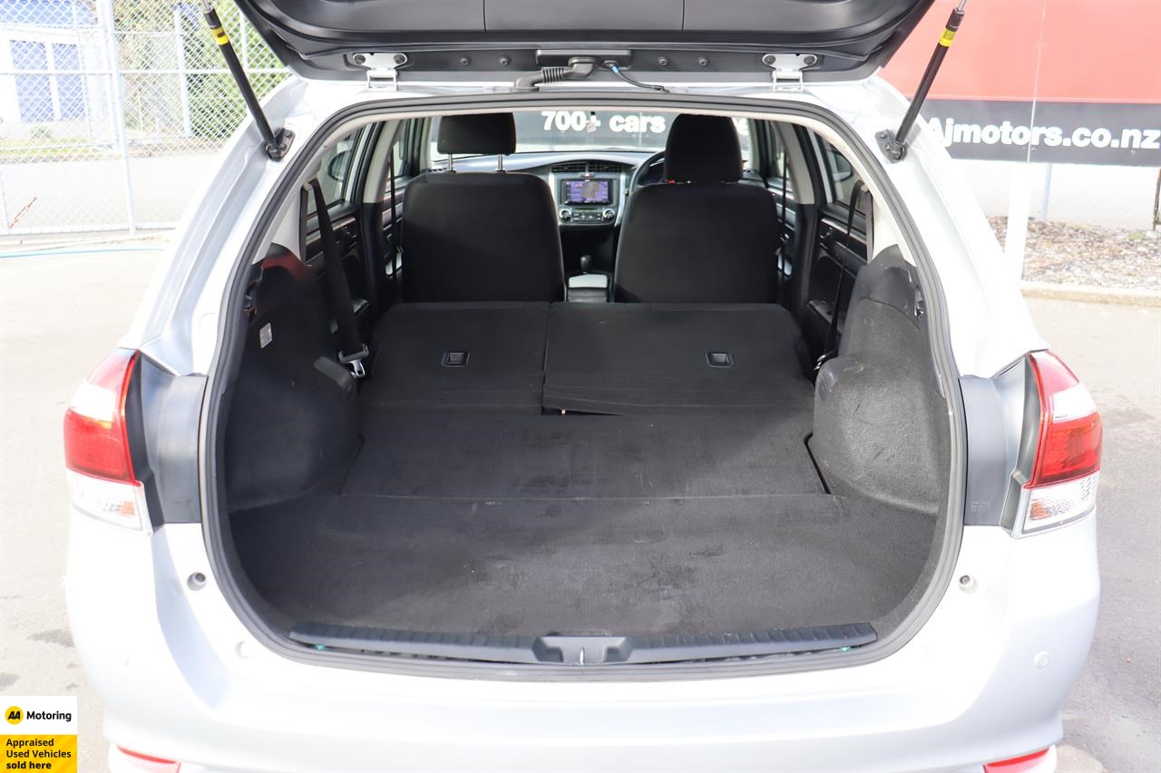 2017 Toyota COROLLA FIELDER
