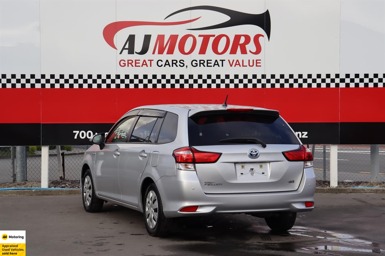 2017 Toyota COROLLA FIELDER