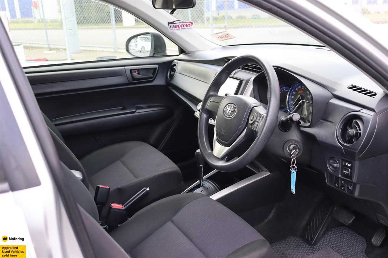 2017 Toyota COROLLA FIELDER