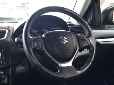 2016 Suzuki Swift - Thumbnail