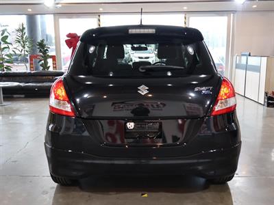2016 Suzuki Swift - Thumbnail