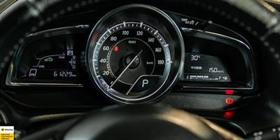 2016 Mazda Axela - Thumbnail