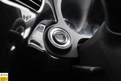 2021 Mitsubishi Outlander - Thumbnail