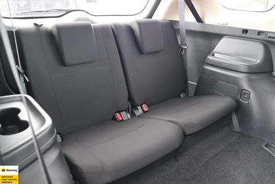 2021 Mitsubishi Outlander - Thumbnail