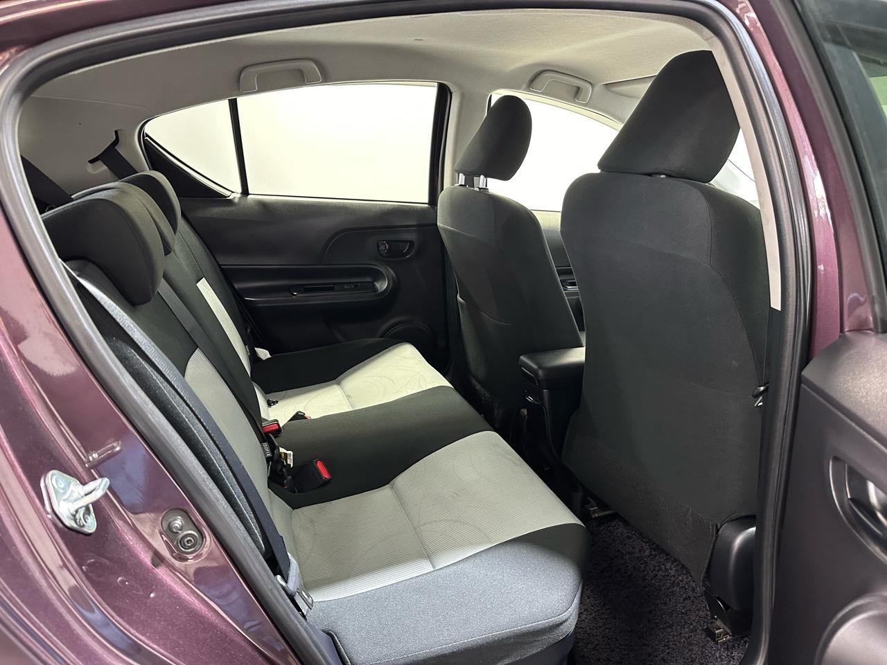 2013 Toyota Aqua