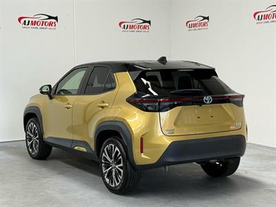 2021 Toyota YARIS CROSS - Thumbnail