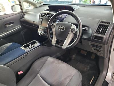 2012 Toyota Prius - Thumbnail