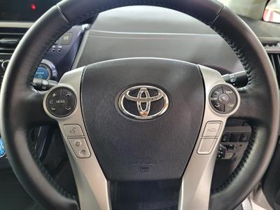 2012 Toyota Prius - Thumbnail