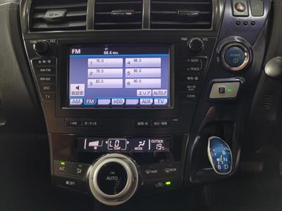 2012 Toyota Prius - Thumbnail