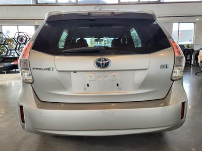 2012 Toyota Prius - Thumbnail