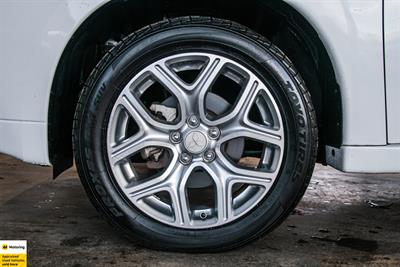 2014 Mitsubishi Outlander - Thumbnail